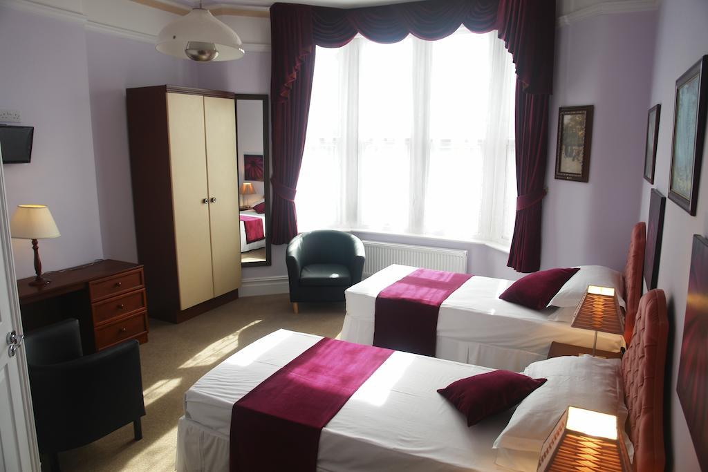 Filton Guest House Bagian luar foto